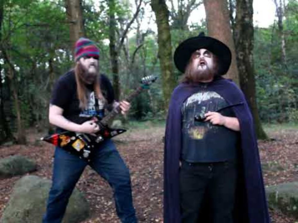 Dimmu Bongir - A Witch is Stoned