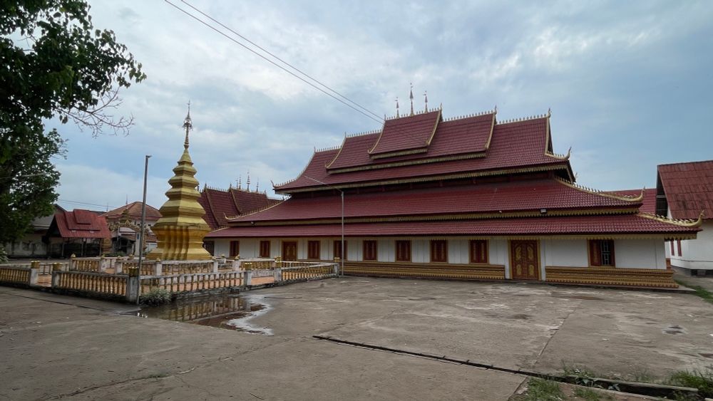 Wat Chiang Jai (South-East)