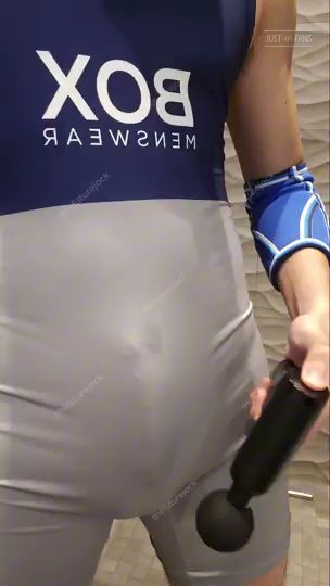 A new JFF superfan is enjoying my 33 videos, 43 photos. See ALL my content at: justfor.fans/TheFutureJock?Source=NewFanBlueSky