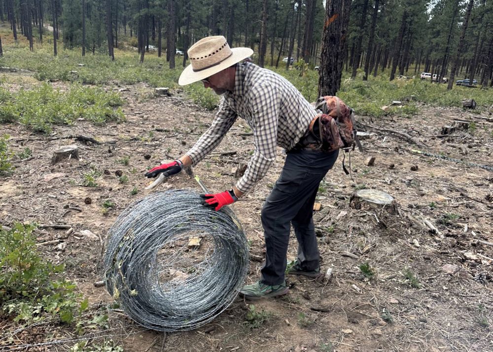 Group puts up fence, claims ownership over 1,400 acres of Colorado forest, sparking outrage