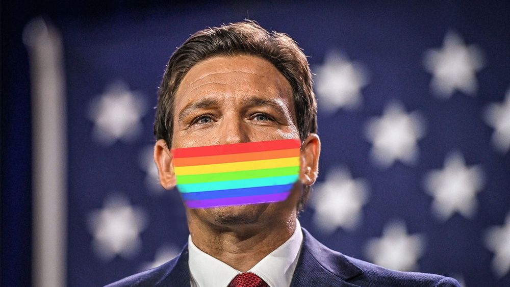 DuhSantis sporting rainbow tape! 😏