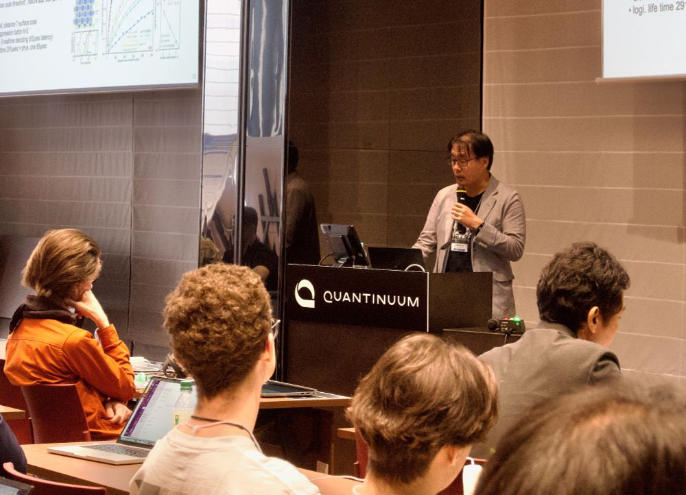 Keisuke Fujii giving a talk.  