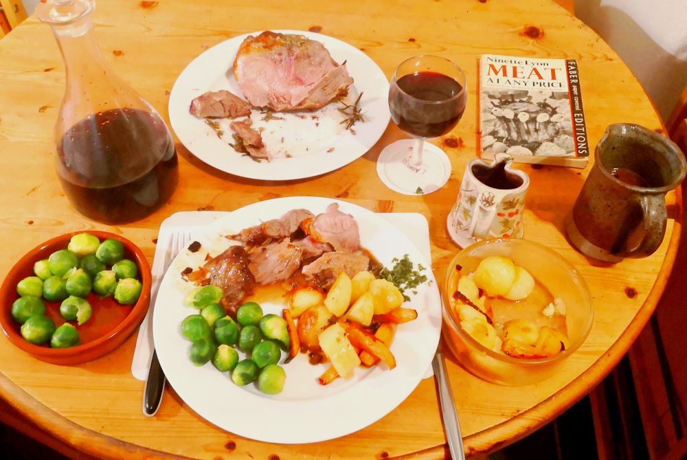 Roast dinner and wine