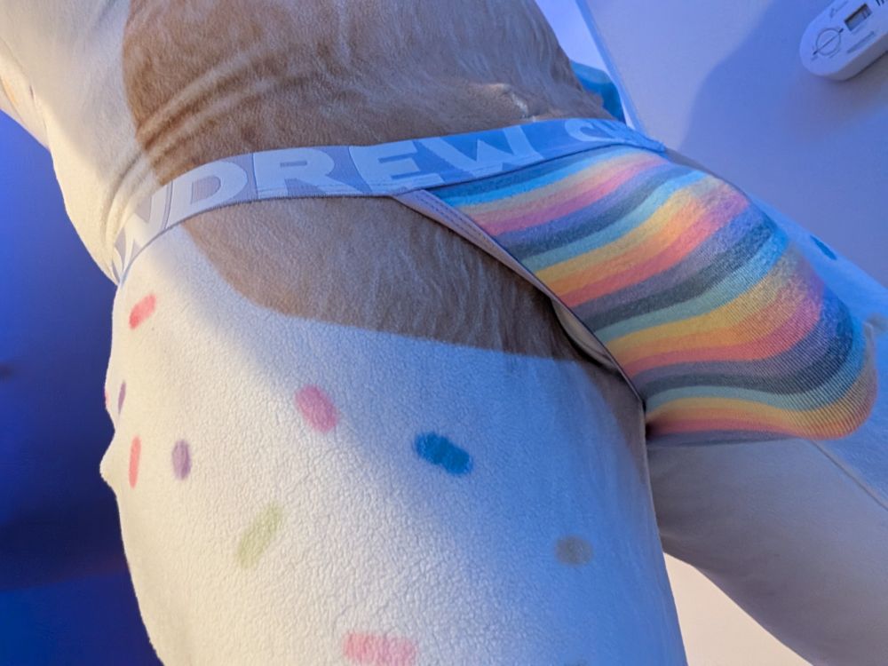 my bulge in a petsuit and thong