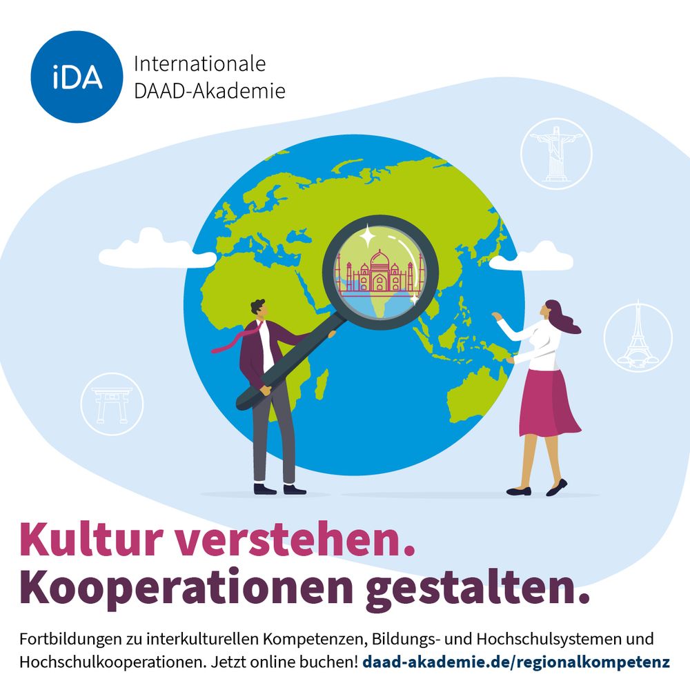 Eine Illustration der Erde, ein Mann und eine Frau stehen davor. Der Mann hält eine Lupe auf das Land Indien und in der Lupe ist der Umriss des Taj Mahal abgebildet. Text auf Bild: iDA Internationale DAAD-Akademie. Kultur verstehen. Kooperation gestalten.