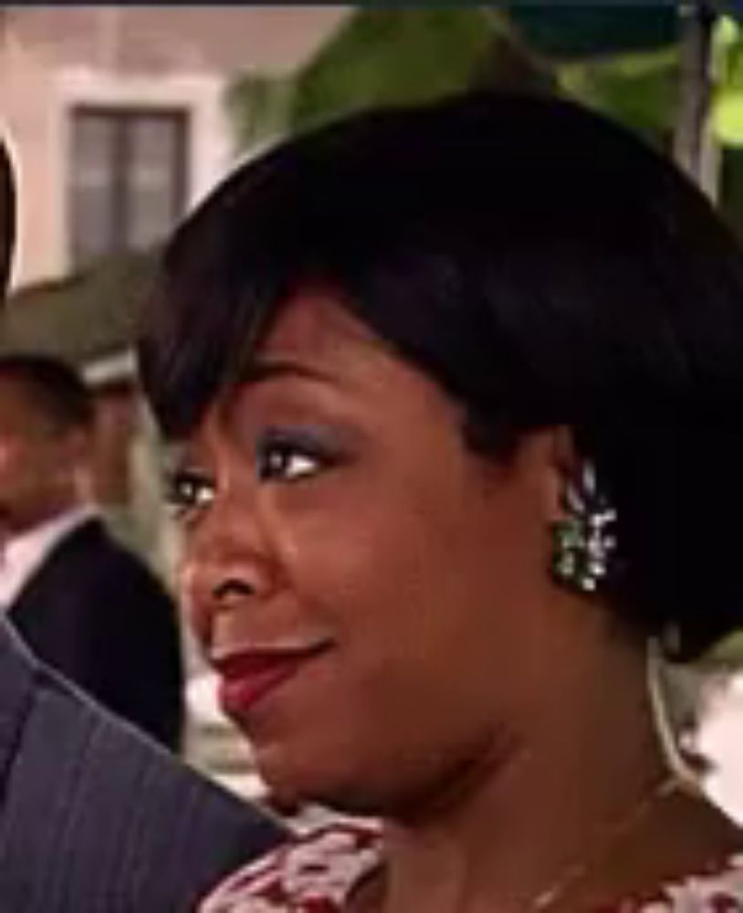 Tichina Arnold Rochelle GIF