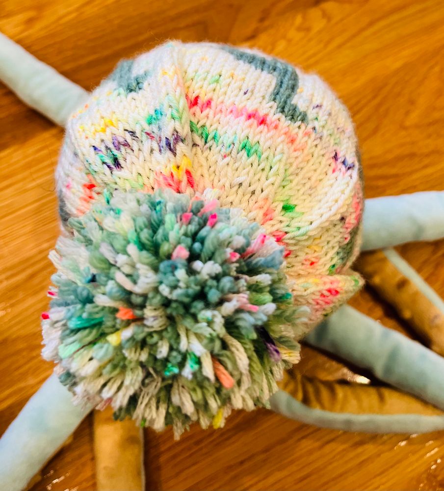 Close up of the delightful pom pom & the neon sprinkles 