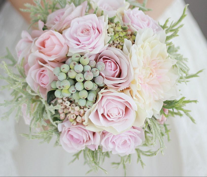 Pink and mint bouquet