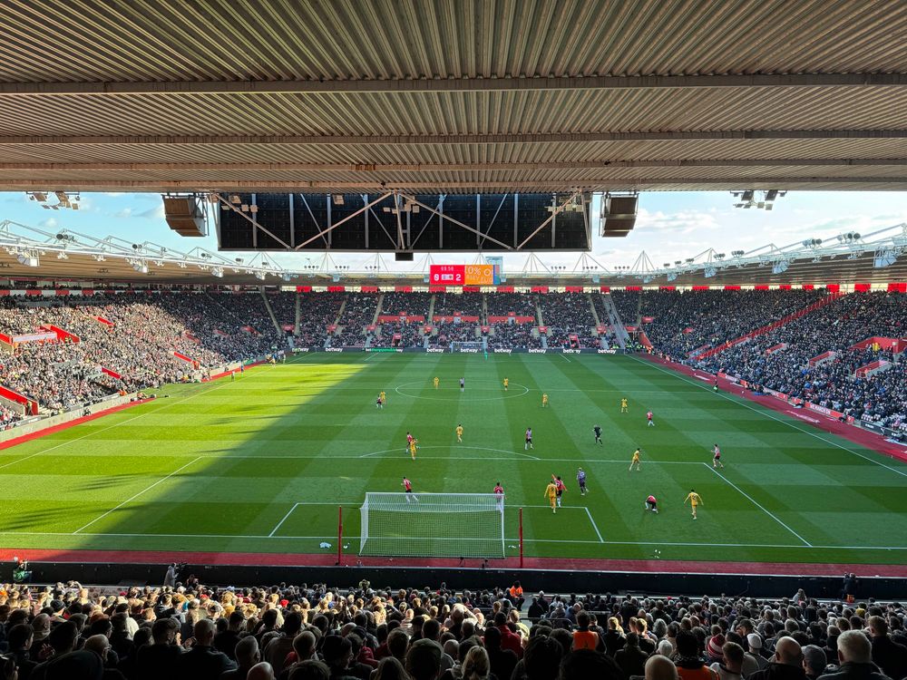 Southampton losing to Wolves.