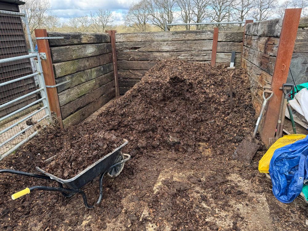 Pile of manure.