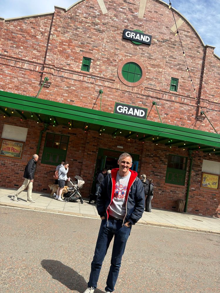 Lewis Atkinson MP outside ‘Grand cinema’