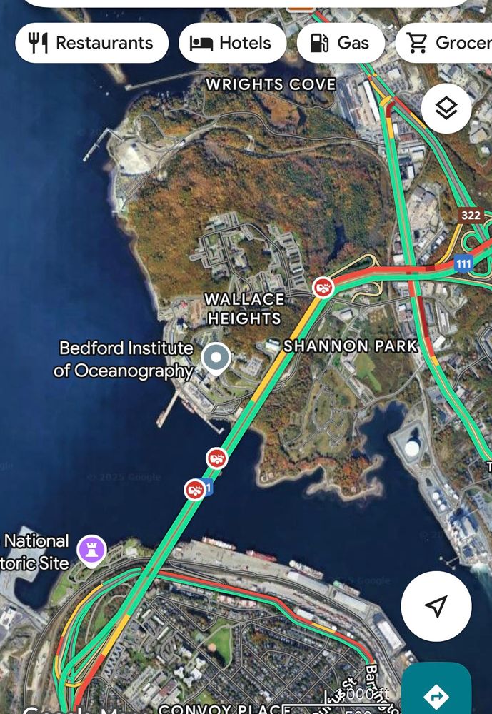 Google maps showing 3 accidents on the Mackay bridge 