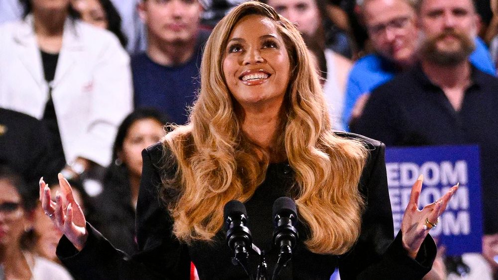 CNN 'fact checks' Trump's hyperbolic claim  Beyoncé was paid millions
