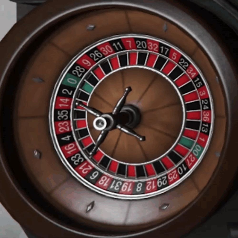 a close up of a roulette wheel shows the number 7 on it