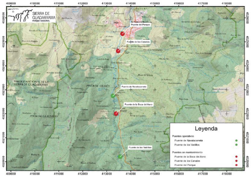 Mapa del Parque Nacional Sierra de Guadarrama con rutas de puentes marcadas. Puentes operativos en verde, en mantenimiento en rojo. Leyenda incluida.