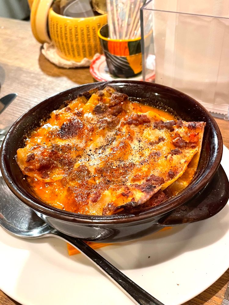 ジビエのラザニア。ジビエが何の肉かは謎。