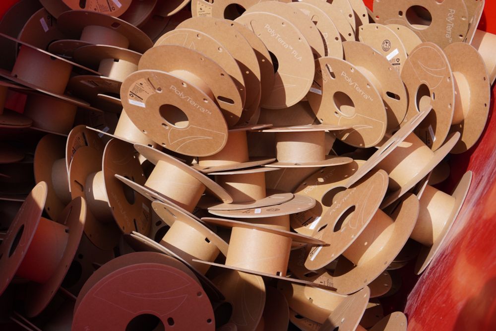 We only use cardboard spools on our 3D print farm, never single use plastic. All these 92 empty spools were from last month's production.
Polymaker also plant a tree for every spool used.