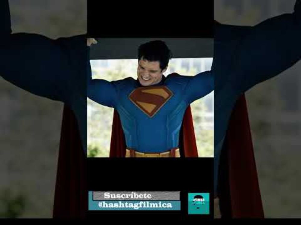 ¿Quién ganó más en su debút como #superman? #henrycavill #christopherreeve #Corenswet