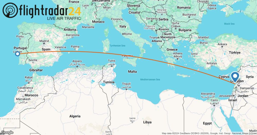 Live Flight Tracker - Real-Time Flight Tracker Map | Flightradar24