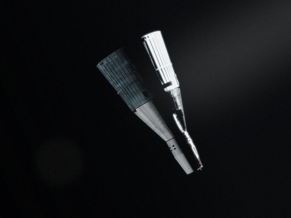 A Gemini capsule but with reflective metal. 