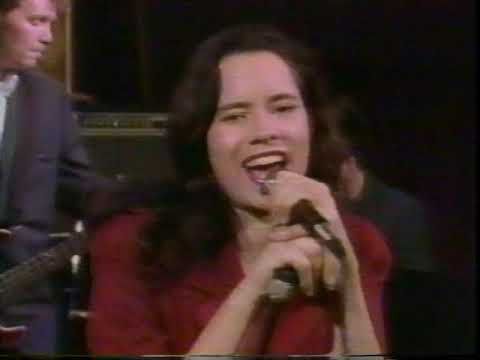 10,000 Maniacs - Headstrong (Big Al Show) - stereo