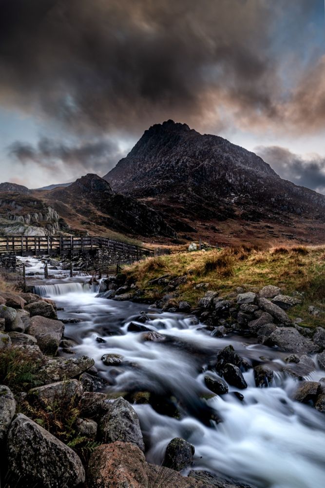 A picture of Tryfan in the Ogwen Valley, Wales