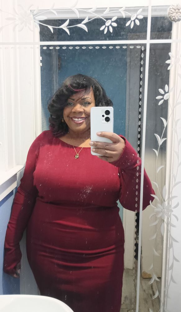 My absolute favorite color (if not my favorite waistline)!