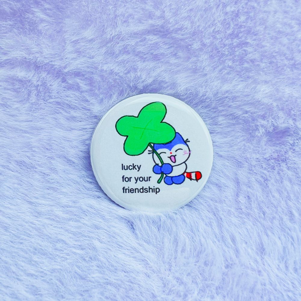 Lucky for your friendship button with my OV leche holding a clover!
