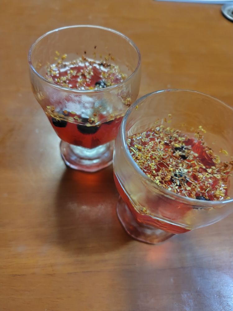 いちごゼリー（金木犀とブルーベリーを合わせて）