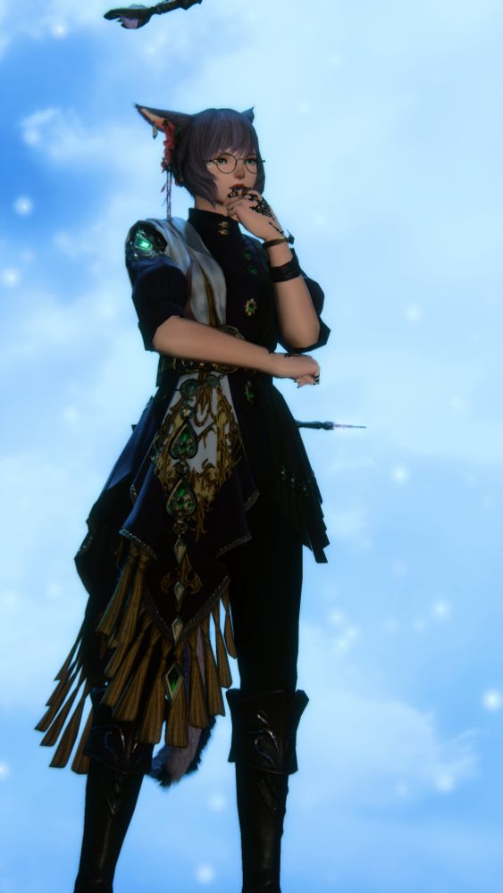 Gemrise top with Asklepian pants, Archmage's hand runes, and Roseblood boots on the Sage class