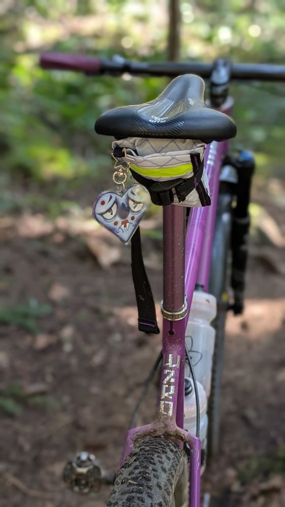 Sad vampire monster charm hanging off my purple mountain bike 

#monster #monstercharm #trailcharm #bikesky #xcmtb #3dvpurple #mtb #highpost #vampire 