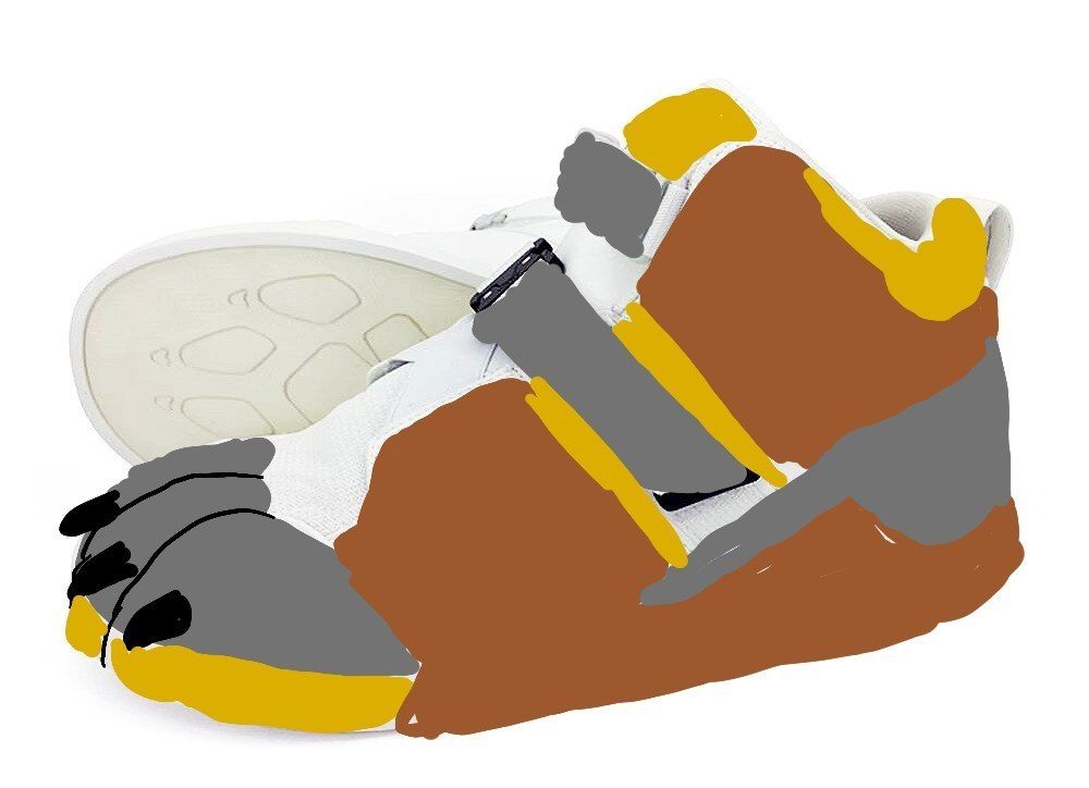 Tipo Roo colored V-Art Paw Shoes
