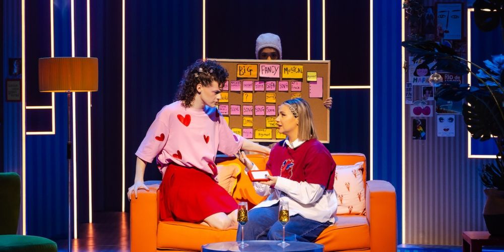 'Why Am I So Single?' review – the 'SIX' creators are back with a fabulously entertaining and surprisingly personal musical | London Theatre