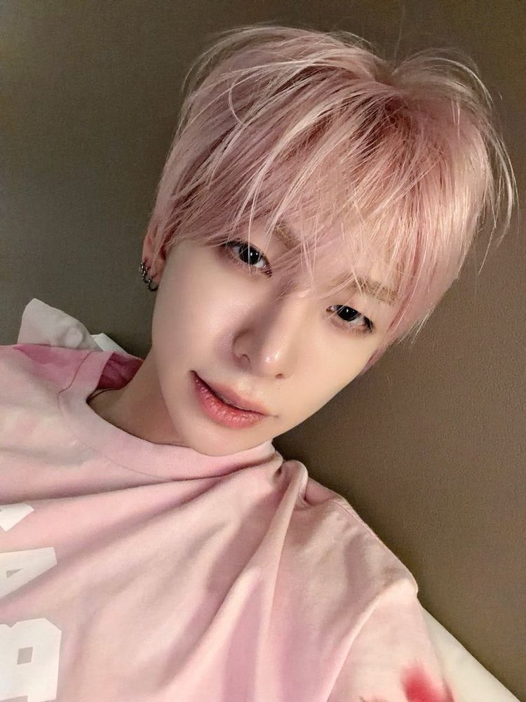 jiho from ampers&one 