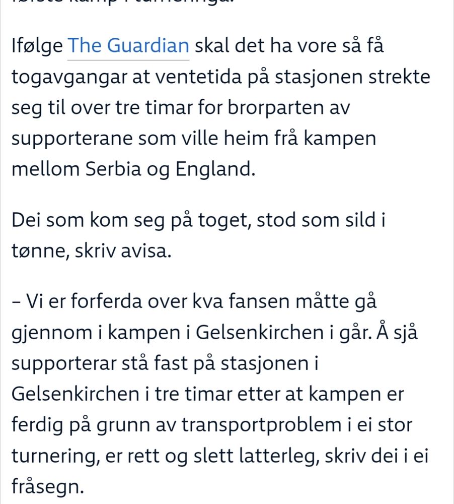Tekst fra artikkel i NRK om fotballfans som stod tre timer i kø for å komme seg hjem etter kamp i Gelsenkirchen.