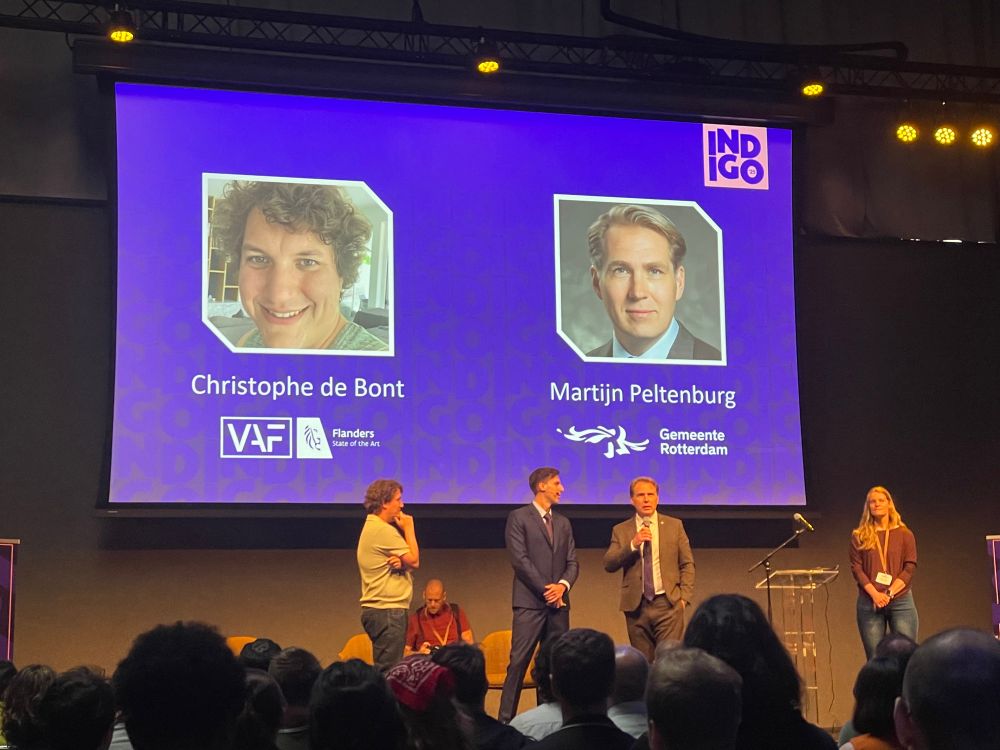 The main stage at INDIGO, with the hosts, and supporters from Flanders and Gemeente Rotterdam on stage