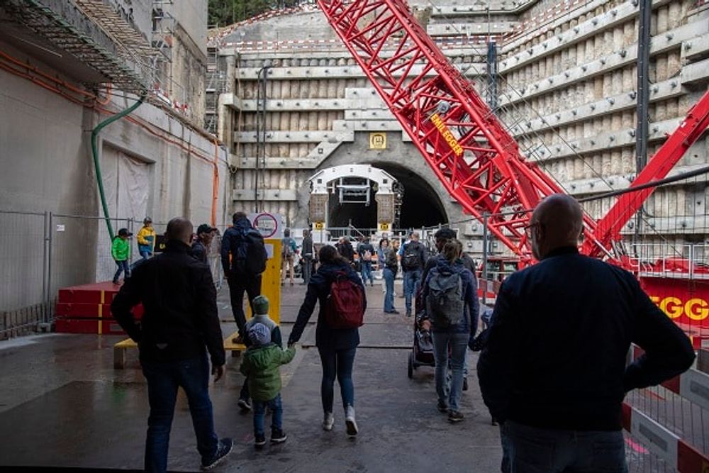 A2, secondo tubo San Gottardo: grande successo delle porte aperte di Airolo