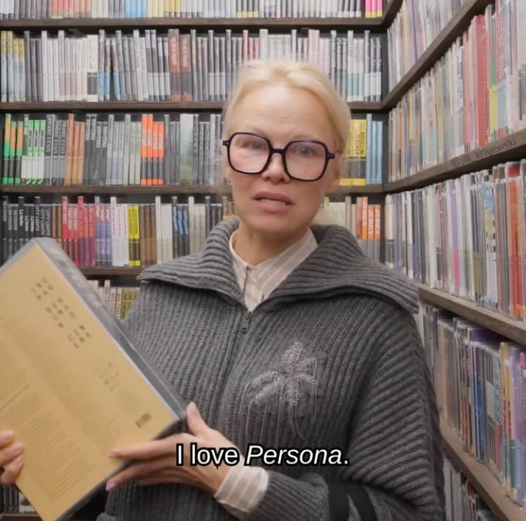 “I love PERSONA”