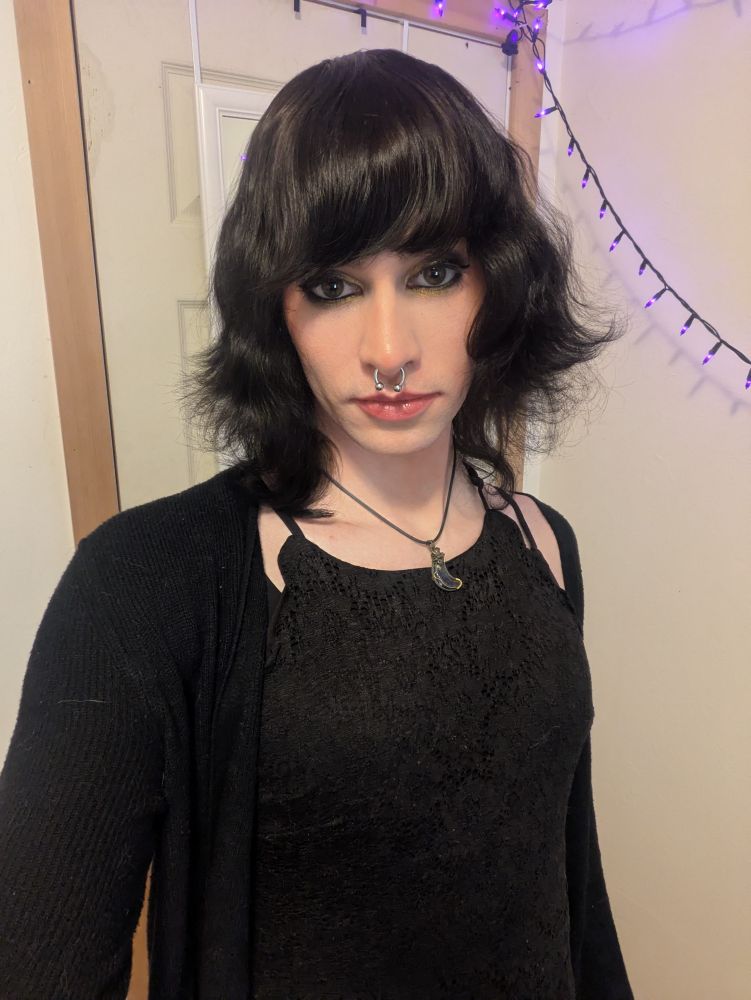 Hex in all black, looking like a treat