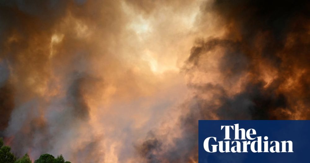 Advancing blaze scorches 16,000 hectares near Spanish border, destroying homes and forcing people to flee