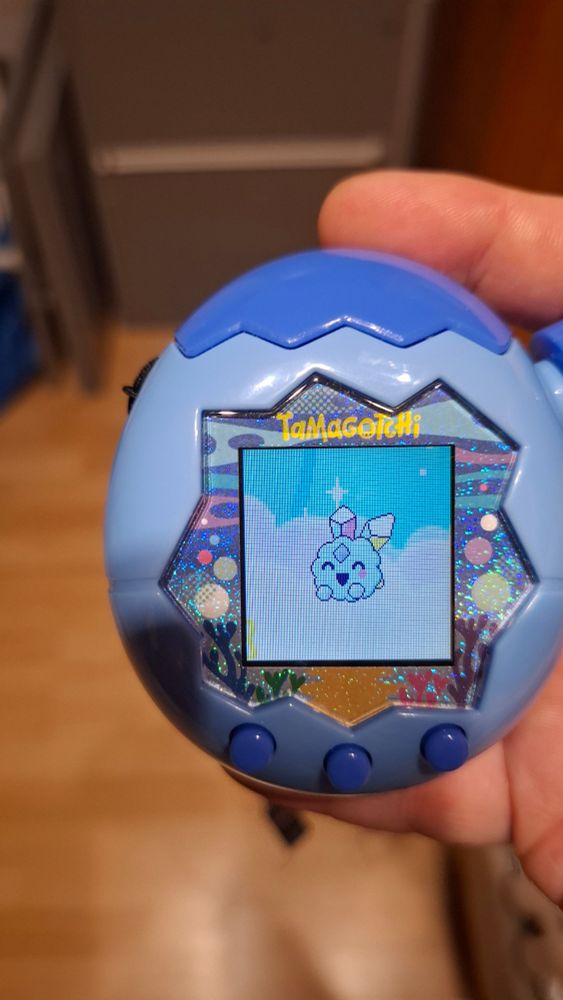 Photo d'un Tamagotchi Paradise au stade adulte version gemme