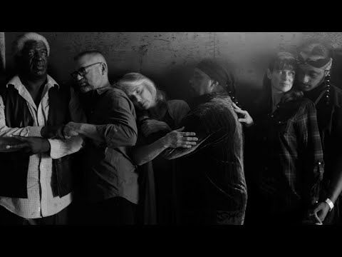 Lenny Kravitz - Here To Love (Official Video)