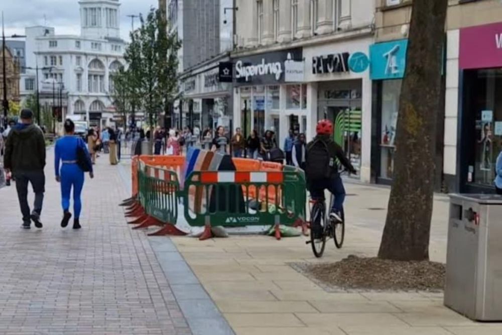 Pedestrians have voiced concerns over safety after Sheffield Council ended over 50 years of pedestrianisation on one of Sheffield’s major streets by opening it up to cyclists.