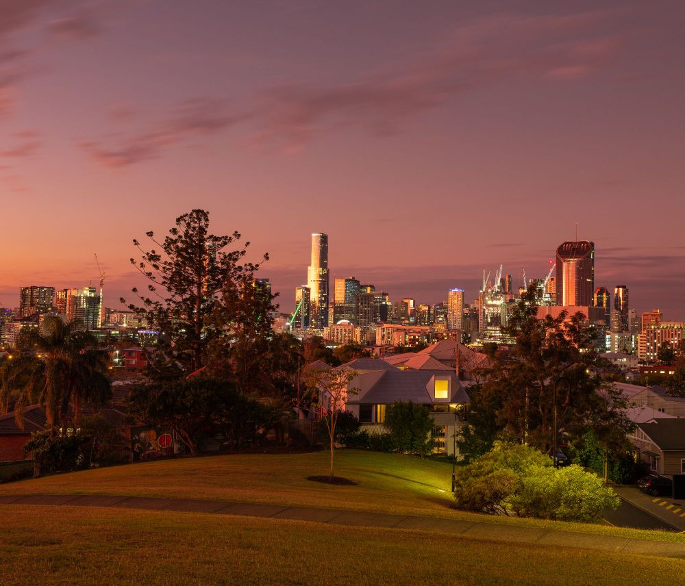 sunset over brisbane at highgate hill park