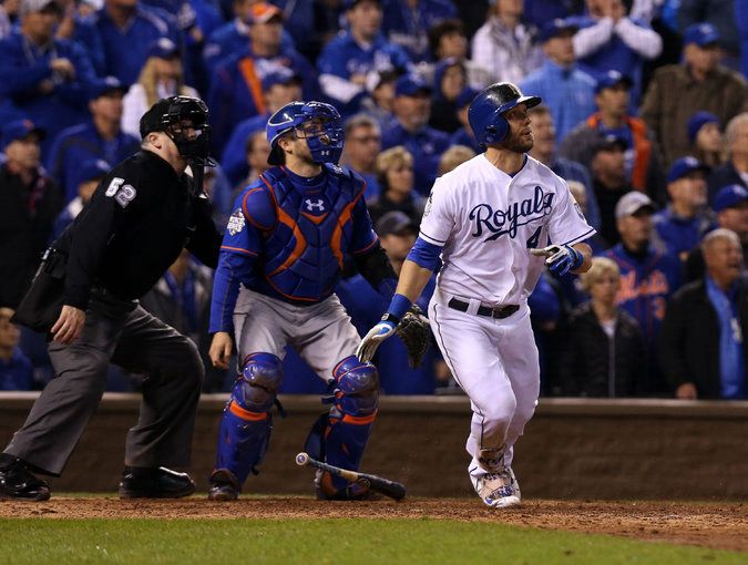 Alex Gordon watching his game-tying home run in the bottom of the ninth inning of Game 1 of the 2015 World Series. Behind him, also admiring the titanic clout, are Mets catcher Travis d’Arnaud and home plate umpire Bill Welke