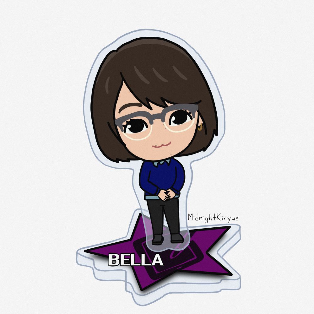 A digital drawing of Bella in the style of the party member acrylic standees from the most recent Kasuga birthday lottery. She stands with her hands in front of her on top of a purple star that has her Digital Artist job symbol and the word "Bella" on it.
(https://www.segaluckykujionline.net/kuji/ryu-ga-gotoku-kasuga2024)