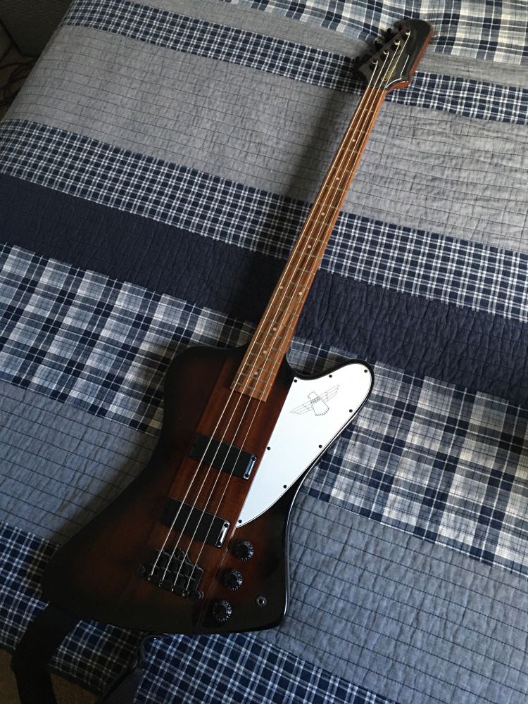 Epiphone Thunderbird 4-string bass