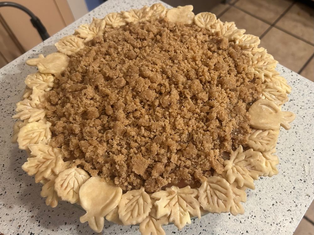 The same pie, but this time with a crumble topping. 