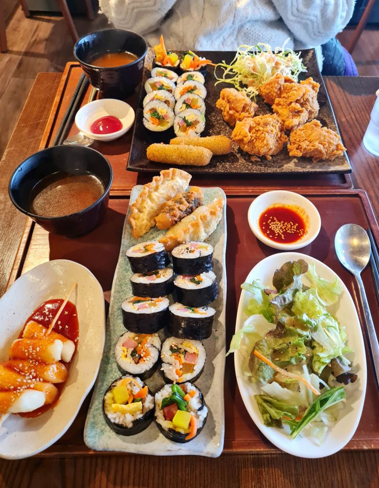 Korean lunch