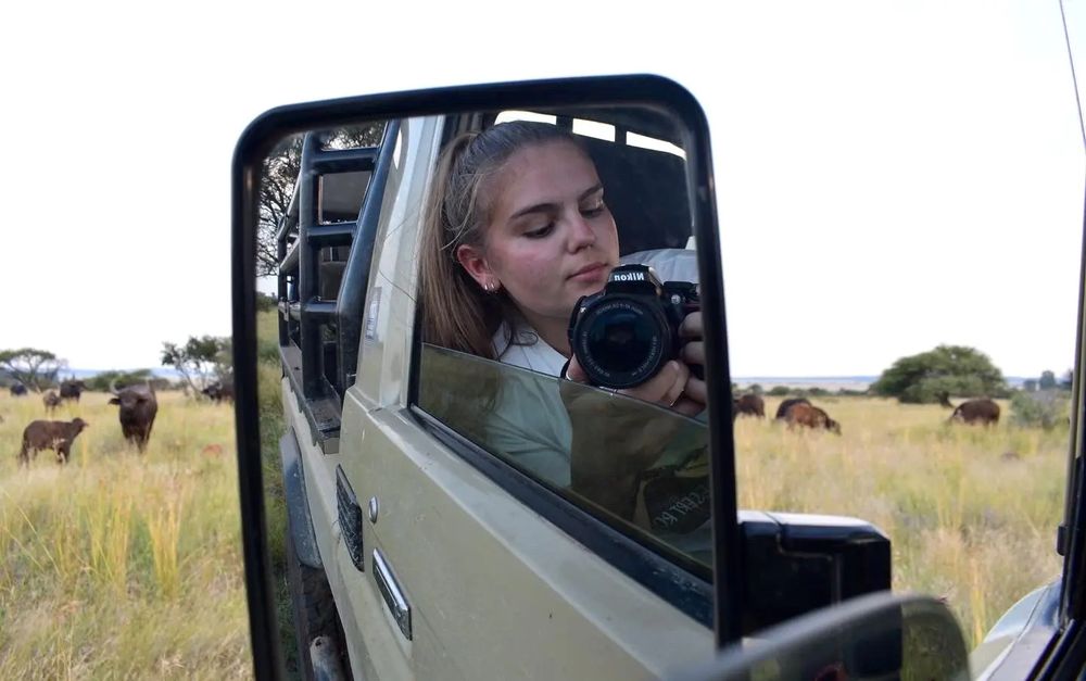 Volunteer abroad alumni exploring South Africa